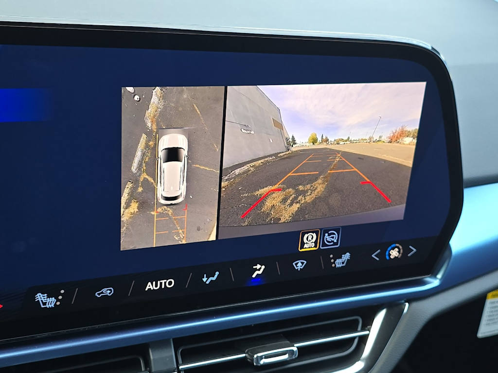 Thumbnail: 2026 Chevrolet Equinox - 24