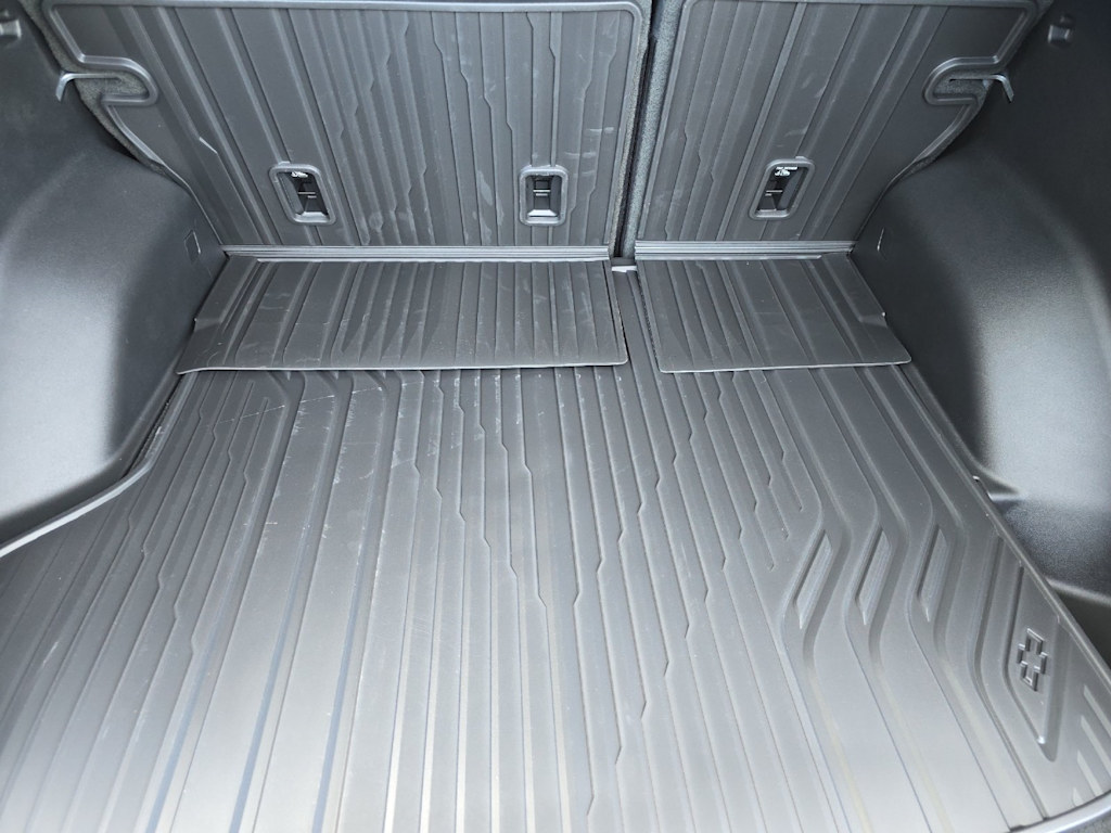 Thumbnail: 2026 Chevrolet Equinox - 15