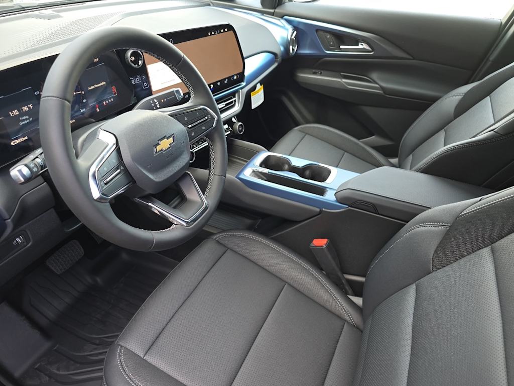 Thumbnail: 2026 Chevrolet Equinox - 8