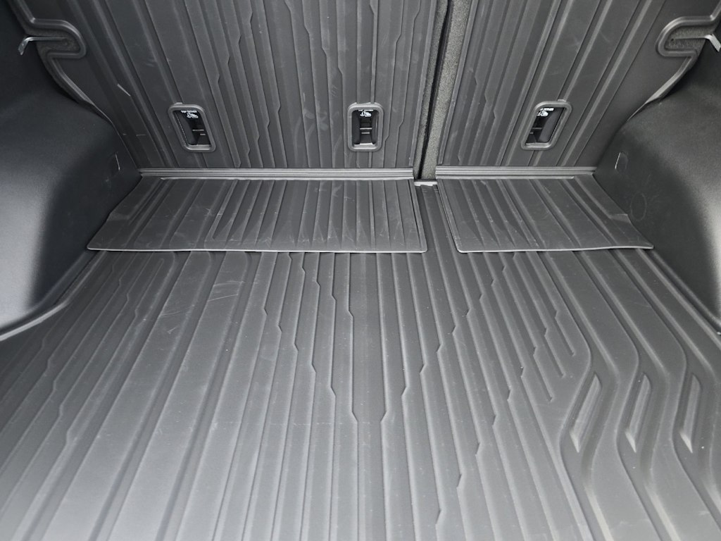 Thumbnail: 2026 Chevrolet Equinox - 15