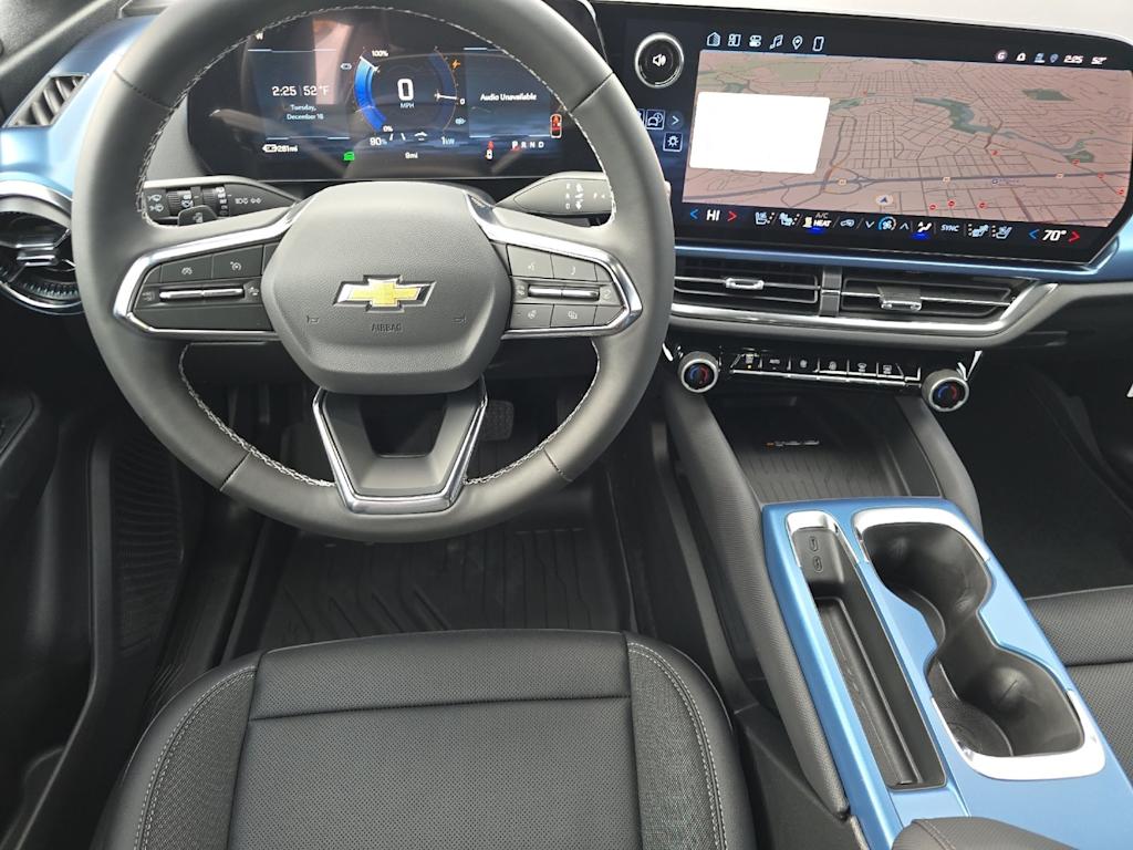 Thumbnail: 2026 Chevrolet Equinox - 12