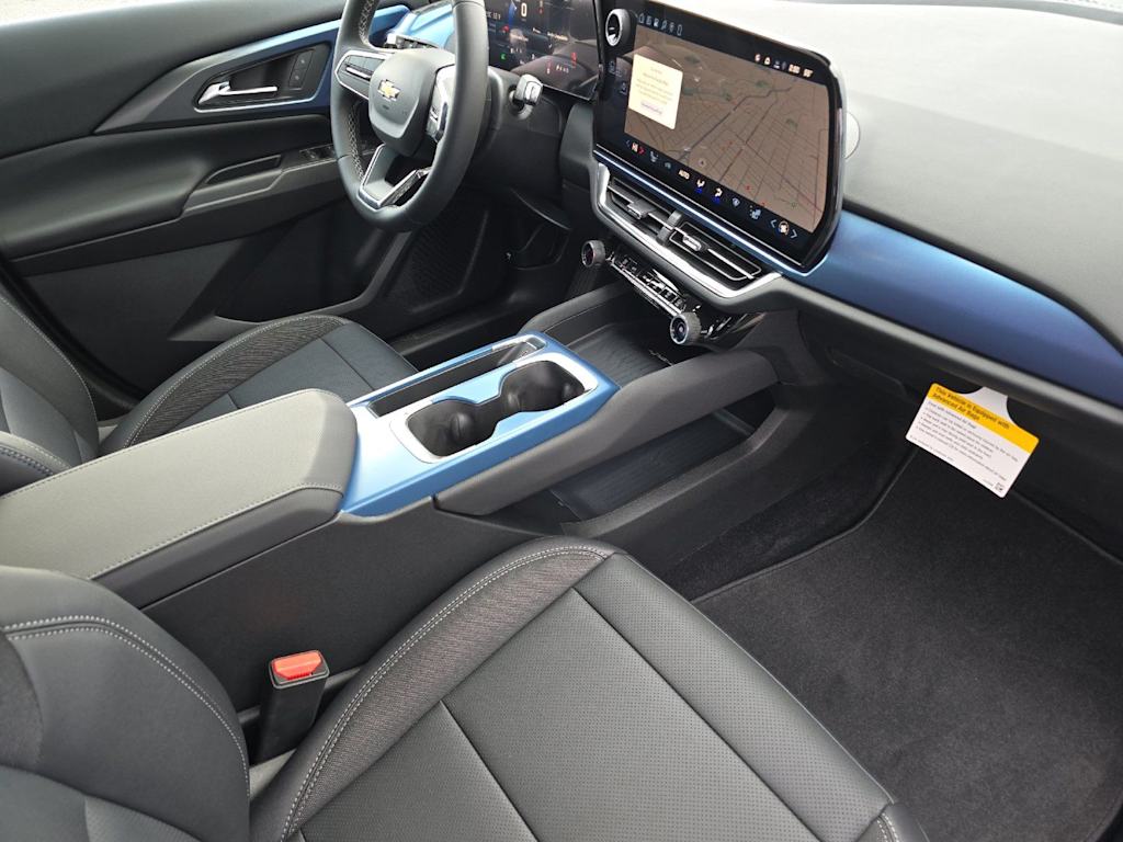 Thumbnail: 2026 Chevrolet Equinox - 14