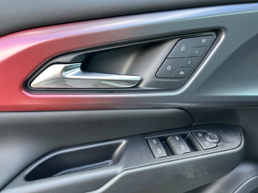 Thumbnail: 2026 Chevrolet Equinox - 19