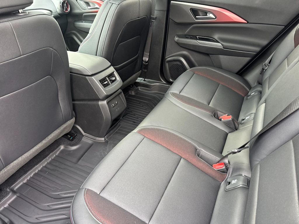 Thumbnail: 2026 Chevrolet Equinox - 8
