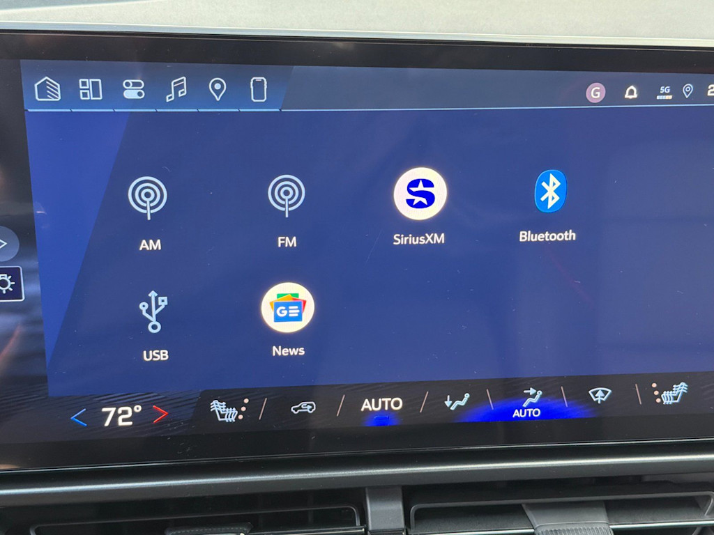 Thumbnail: 2026 Chevrolet Equinox - 13