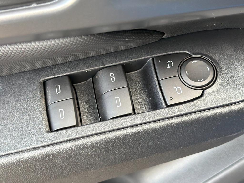 Thumbnail: 2026 Chevrolet Equinox - 22