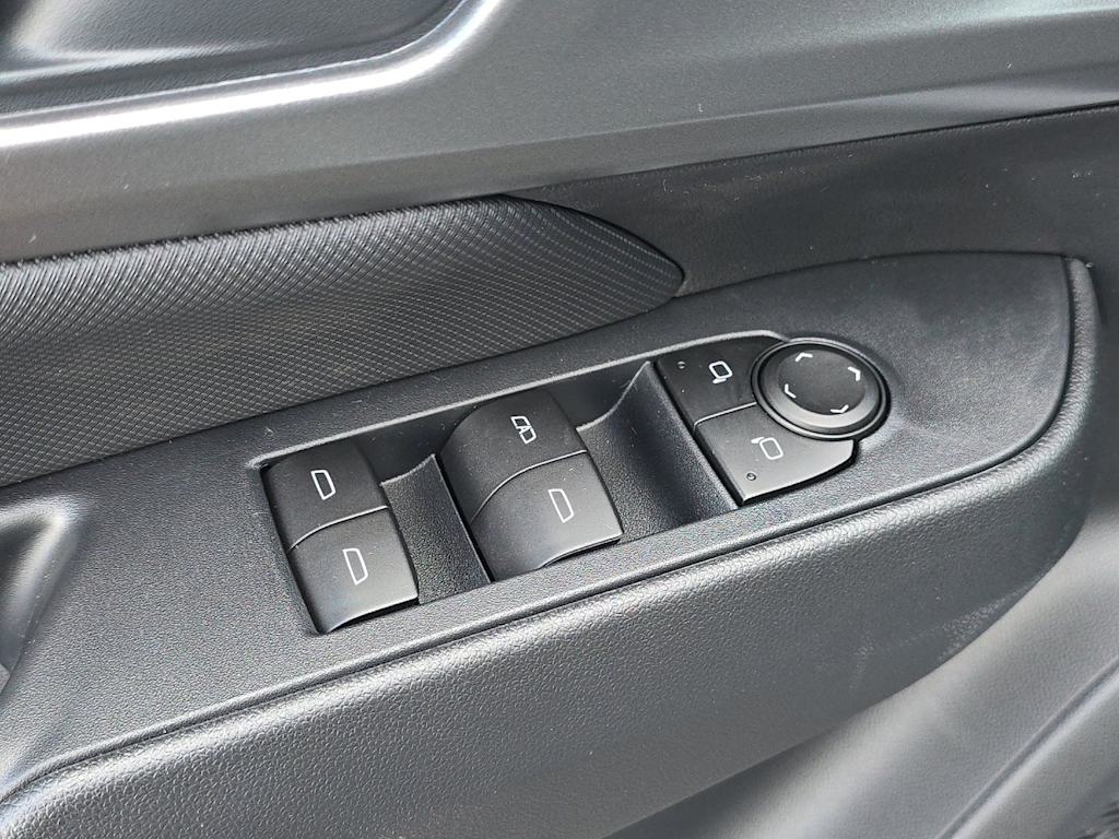 Thumbnail: 2026 Chevrolet Equinox - 21