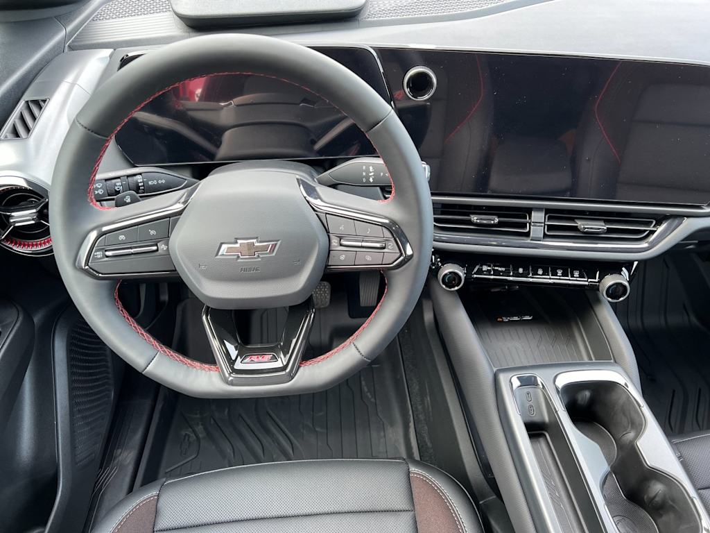 Thumbnail: 2026 Chevrolet Equinox - 12