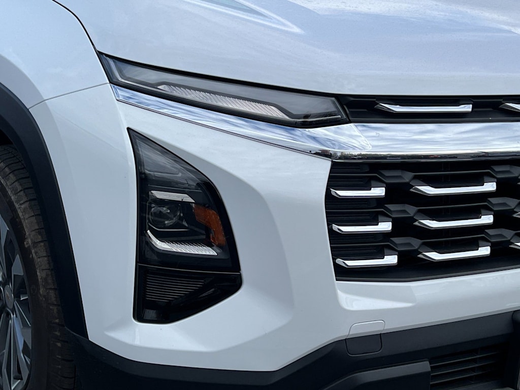 Thumbnail: 2026 Chevrolet Equinox - 12