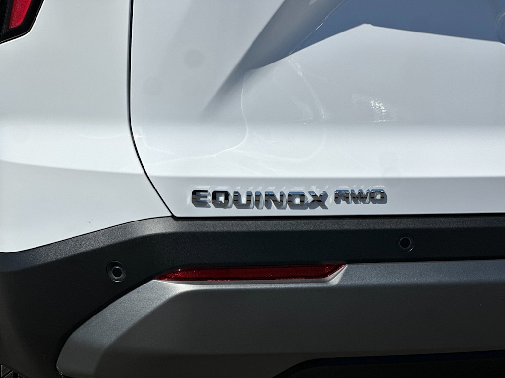 Thumbnail: 2026 Chevrolet Equinox - 6