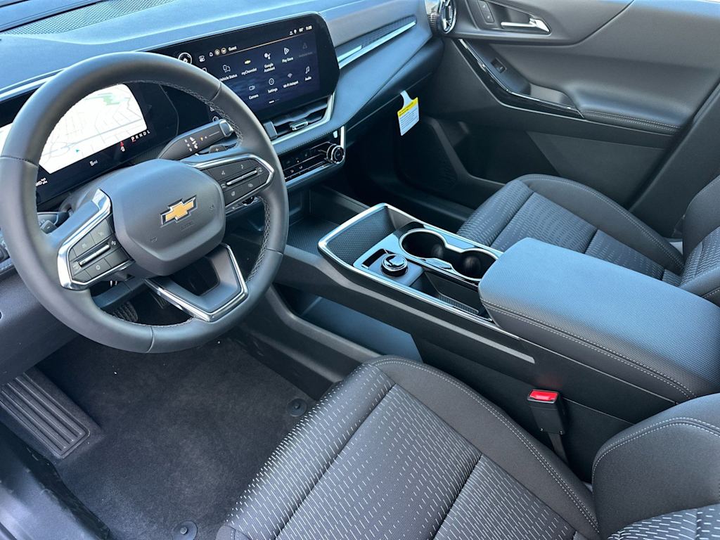 Thumbnail: 2026 Chevrolet Equinox - 8