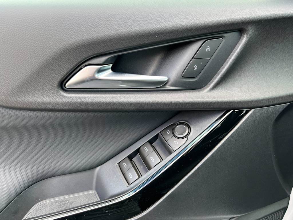 Thumbnail: 2026 Chevrolet Equinox - 20