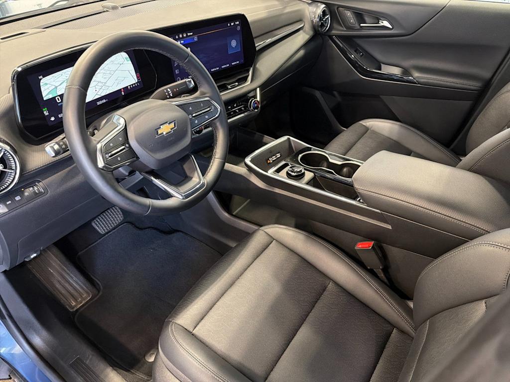 Thumbnail: 2026 Chevrolet Equinox - 9