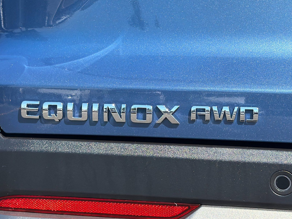 Thumbnail: 2026 Chevrolet Equinox - 7