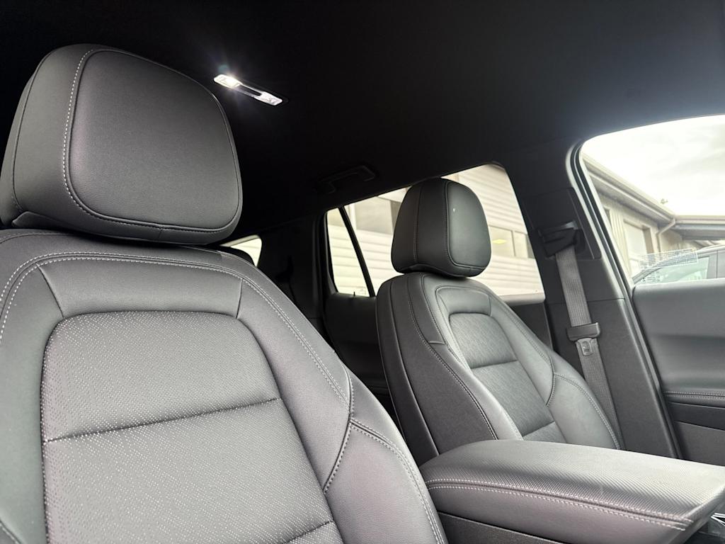 Thumbnail: 2026 Chevrolet Equinox - 9