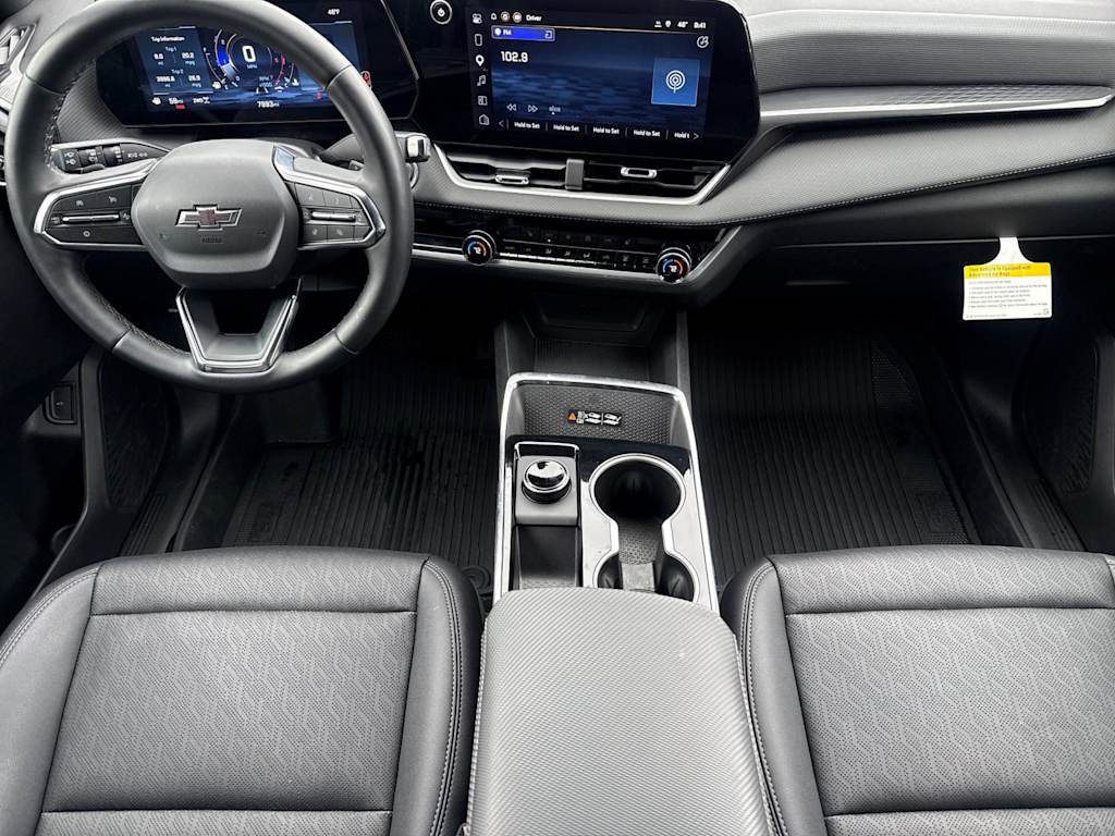 Thumbnail: 2026 Chevrolet Equinox - 2