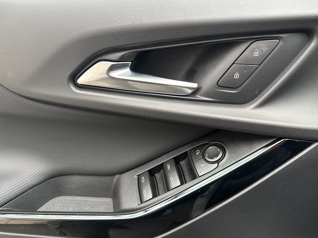 Thumbnail: 2026 Chevrolet Equinox - 21