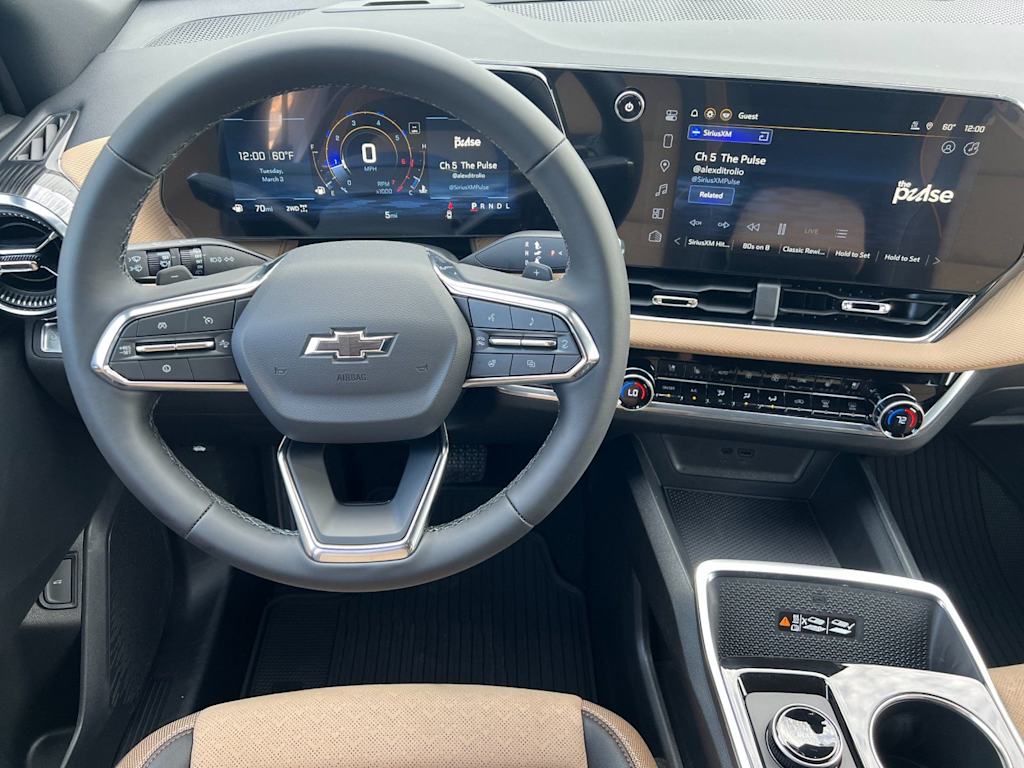Thumbnail: 2026 Chevrolet Equinox - 10