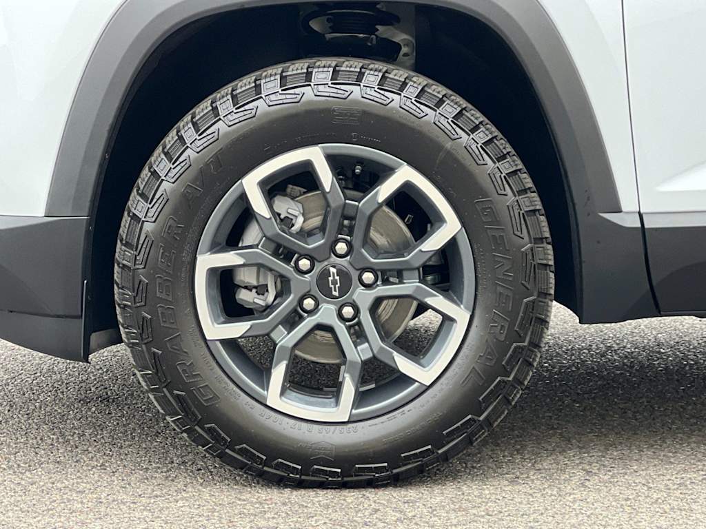 Thumbnail: 2026 Chevrolet Equinox - 7