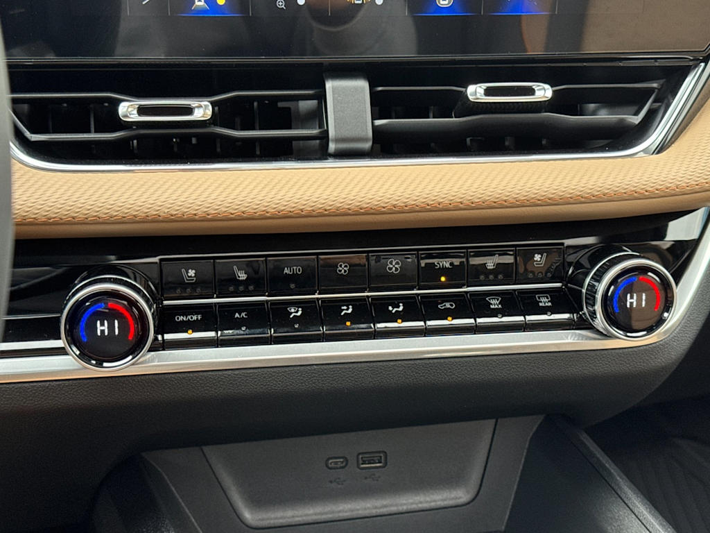 Thumbnail: 2026 Chevrolet Equinox - 25