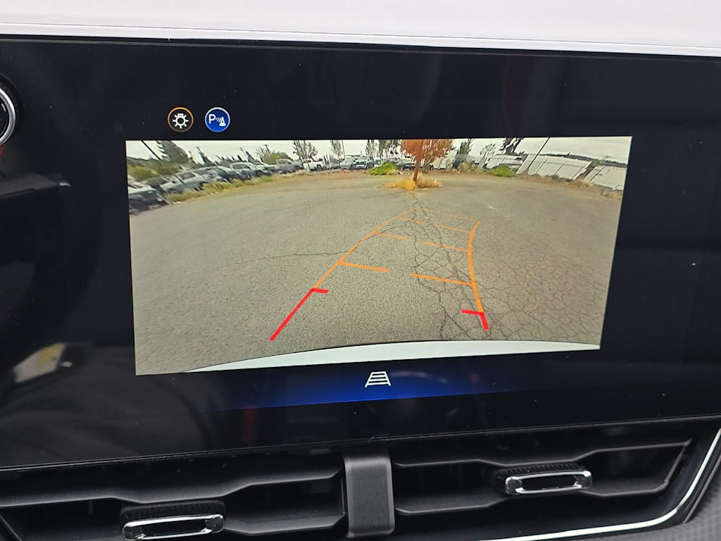 Thumbnail: 2026 Chevrolet Equinox - 24