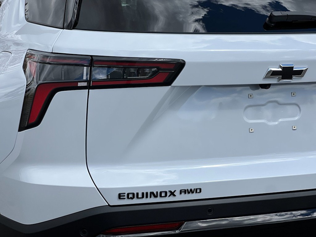 Thumbnail: 2026 Chevrolet Equinox - 7