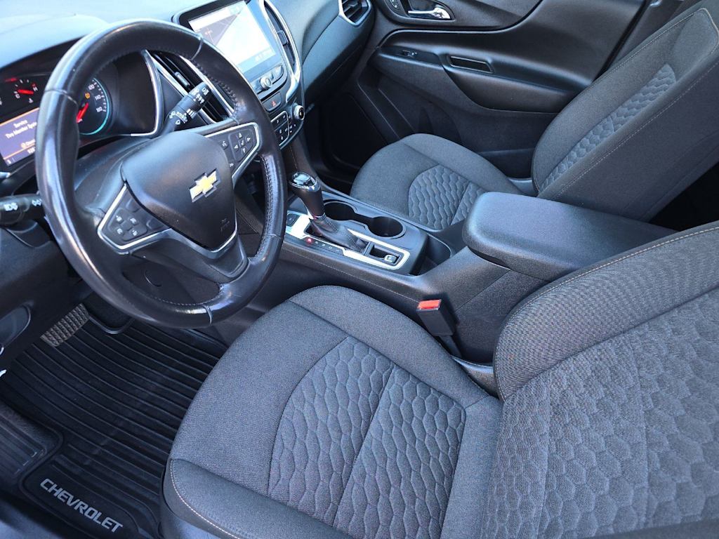 Thumbnail: 2019 Chevrolet Equinox - 10