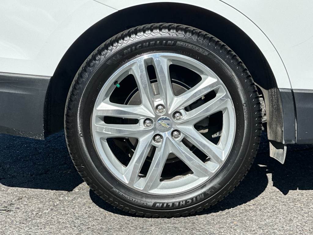 Thumbnail: 2019 Chevrolet Equinox - 8