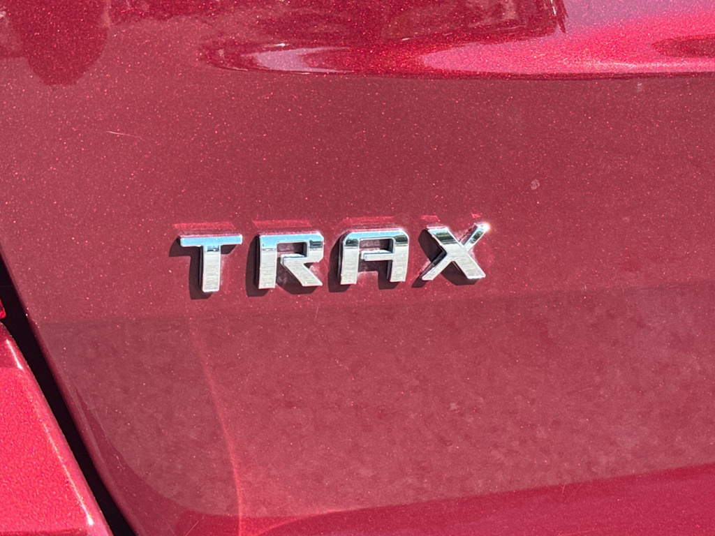 Thumbnail: 2017 Chevrolet Trax - 7