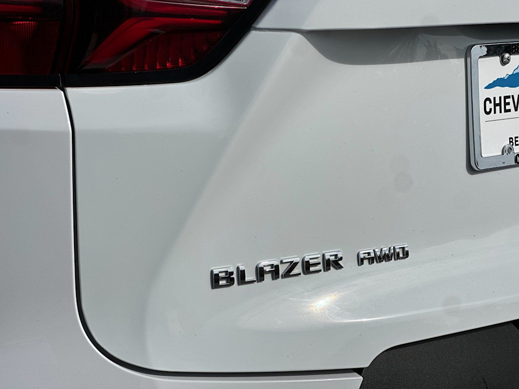 Thumbnail: 2021 Chevrolet Blazer - 7