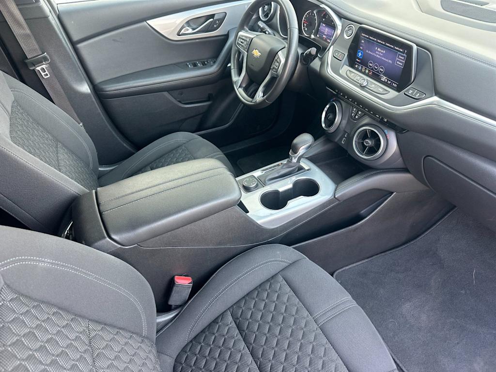 Thumbnail: 2021 Chevrolet Blazer - 10