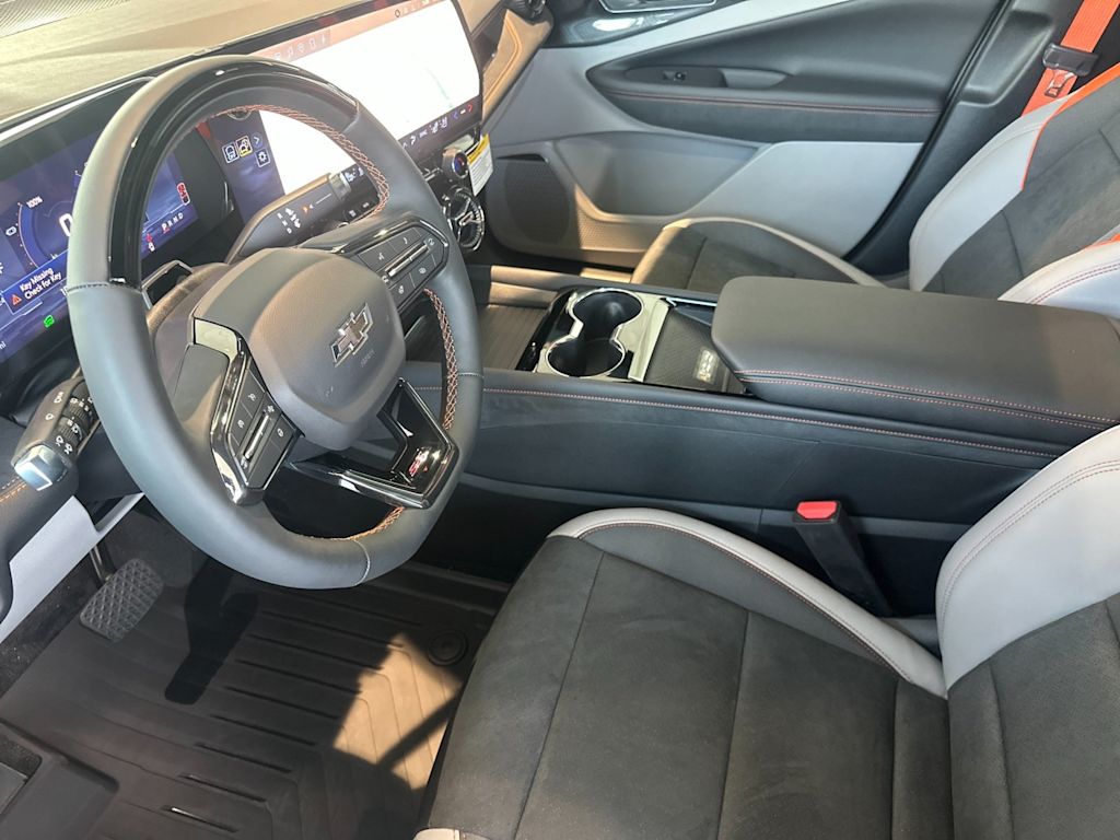 2025 Chevrolet Blazer EV SS 9