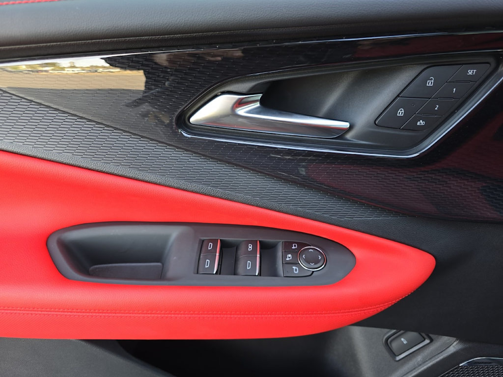 2025 Chevrolet Blazer EV SS 19