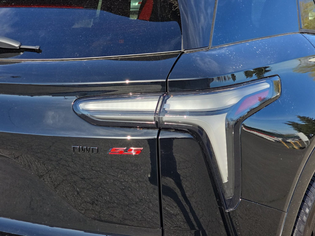 2025 Chevrolet Blazer EV SS 27