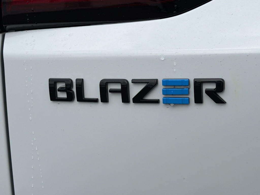 Thumbnail: 2026 Chevrolet Blazer EV - 7