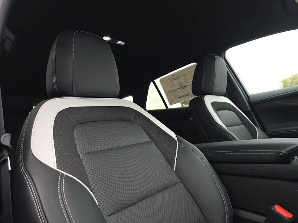 Thumbnail: 2025 Chevrolet Blazer EV - 10