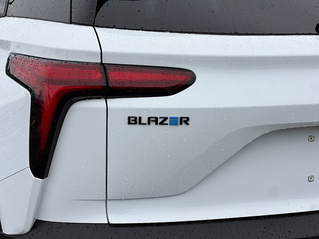 Thumbnail: 2026 Chevrolet Blazer EV - 6
