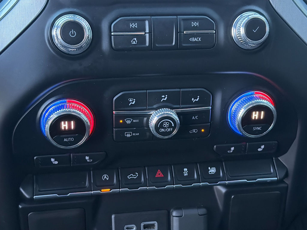 Thumbnail: 2021 GMC Sierra 1500 - 24