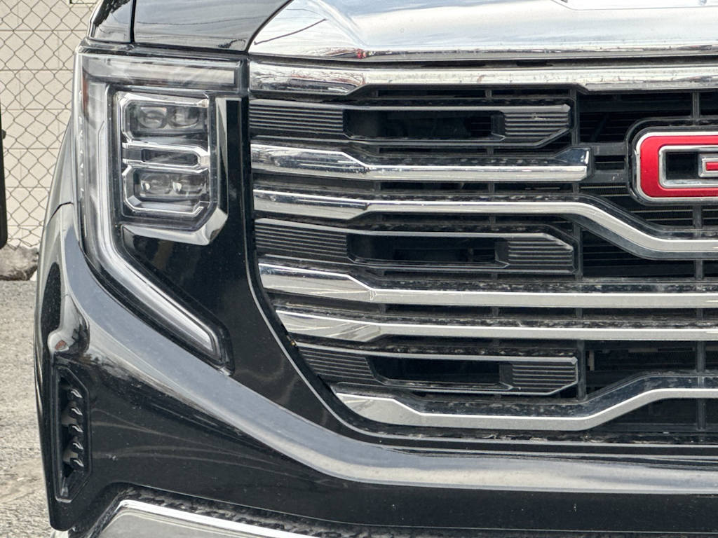 Thumbnail: 2023 GMC Sierra 1500 - 11