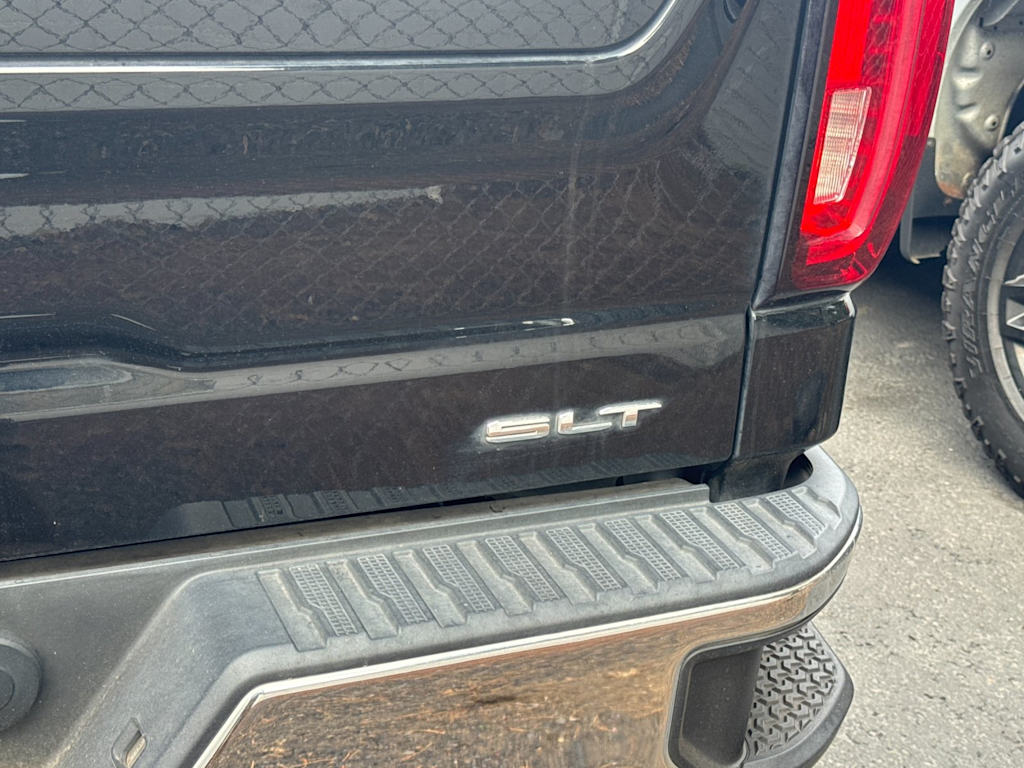 Thumbnail: 2023 GMC Sierra 1500 - 9