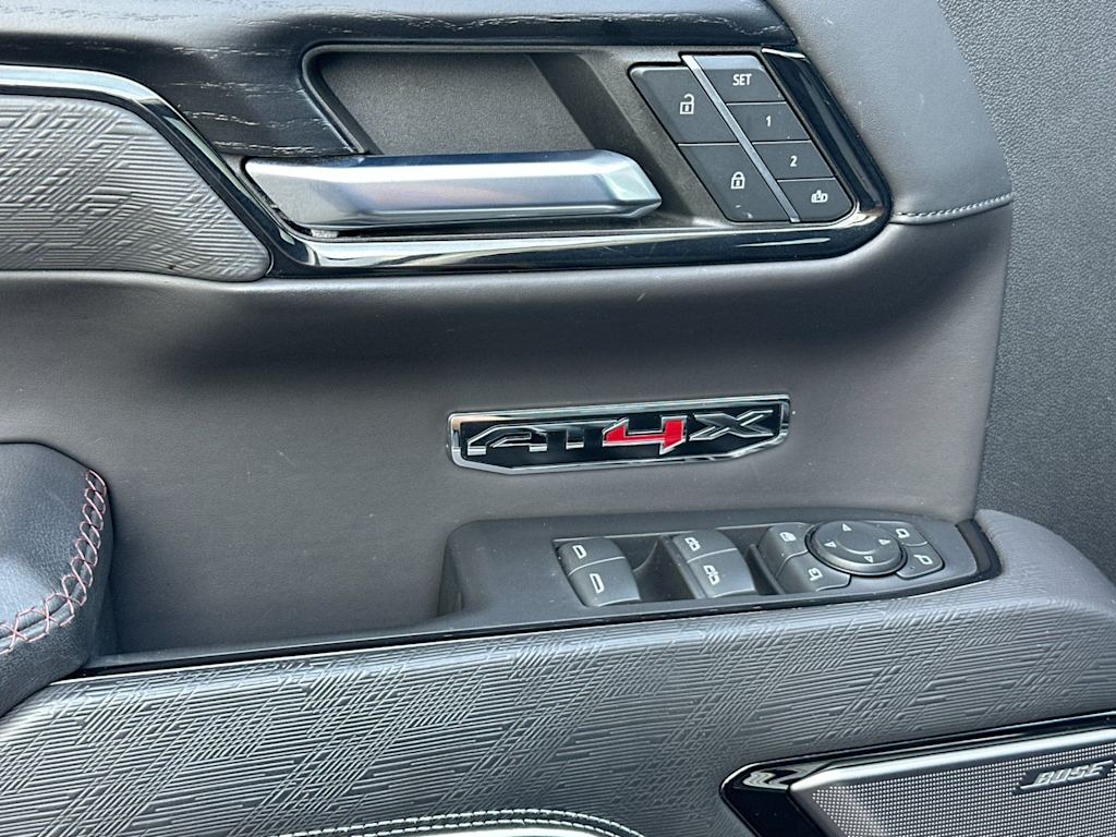 Thumbnail: 2023 GMC Sierra 1500 - 21