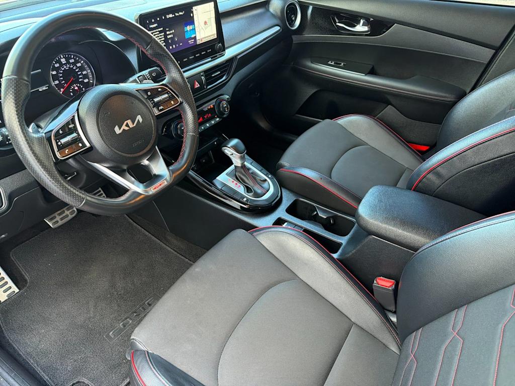 Thumbnail: 2023 Kia Forte - 9