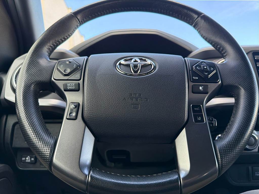 Thumbnail: 2021 Toyota Tacoma - 26