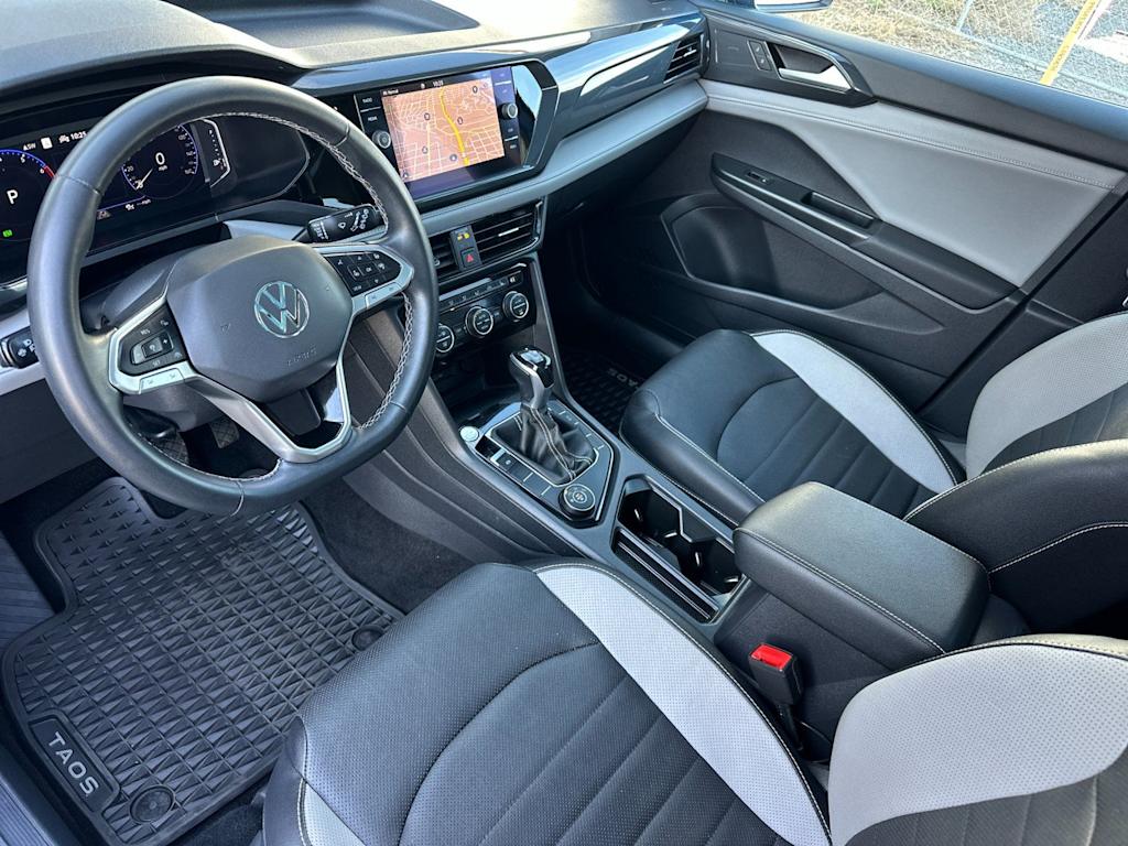 Thumbnail: 2022 Volkswagen Taos - 9