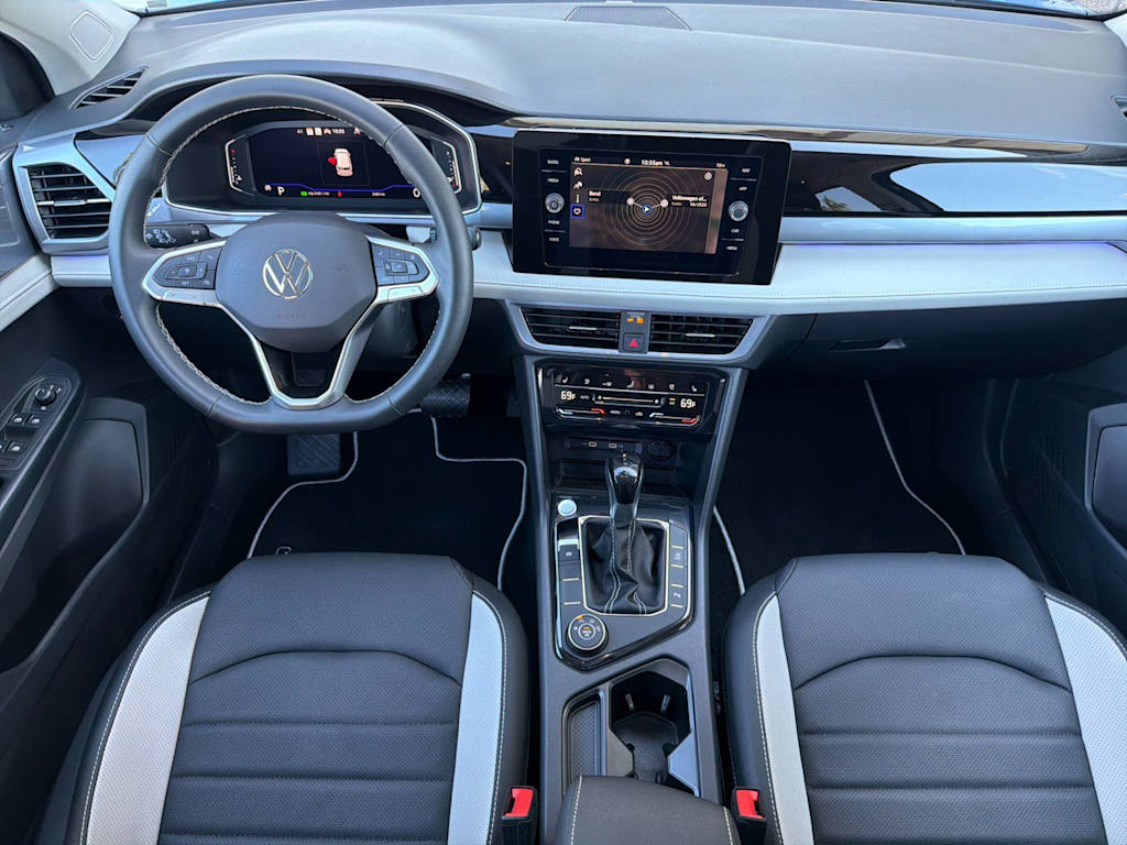 Thumbnail: 2025 Volkswagen Taos - 2