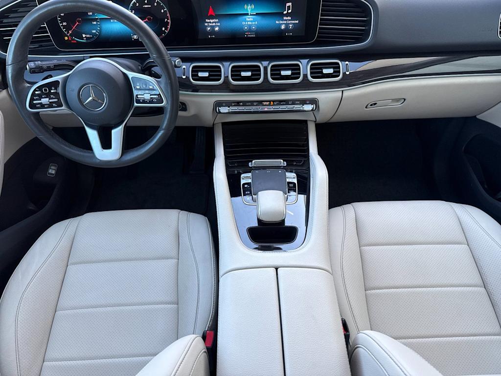 Thumbnail: 2020 Mercedes-Benz GLE - 2