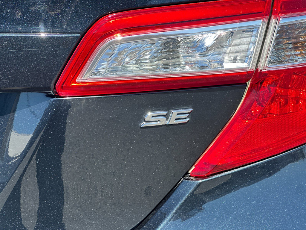 Thumbnail: 2014 Toyota Camry - 27