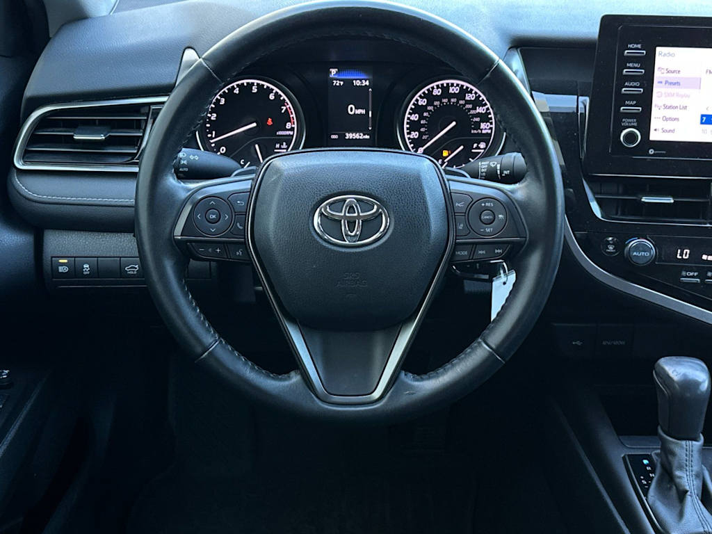 Thumbnail: 2022 Toyota Camry - 12