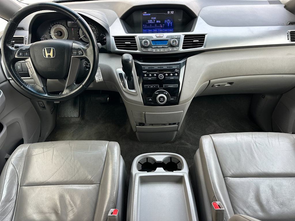 Thumbnail: 2011 Honda Odyssey - 2