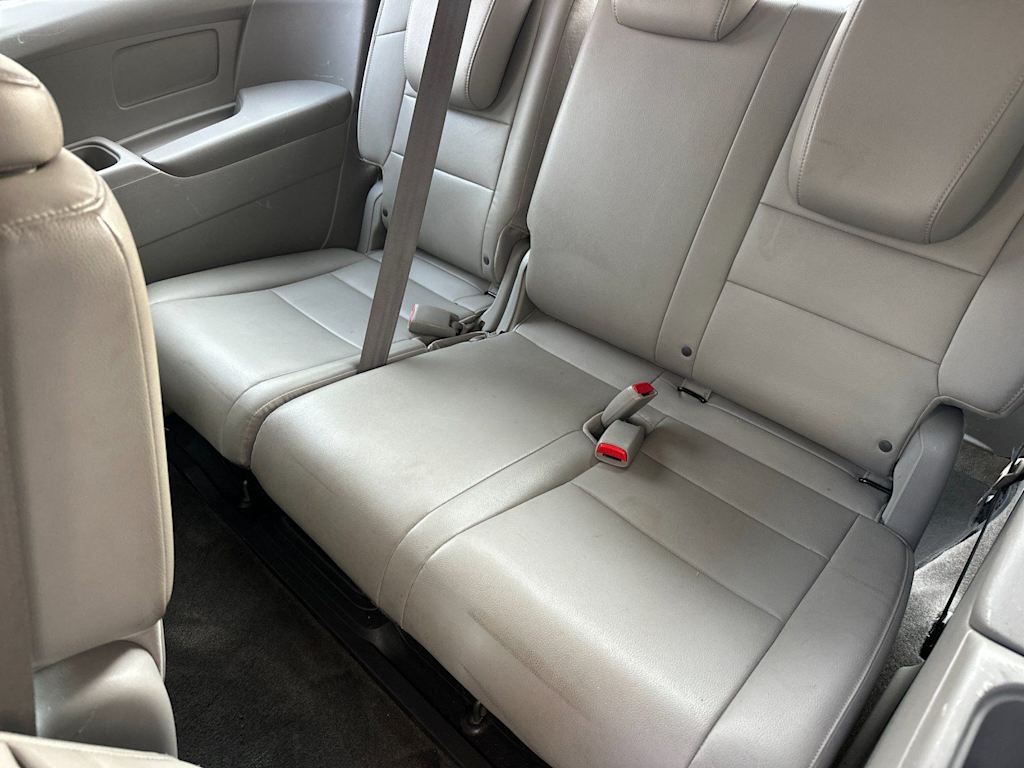 Thumbnail: 2011 Honda Odyssey - 22